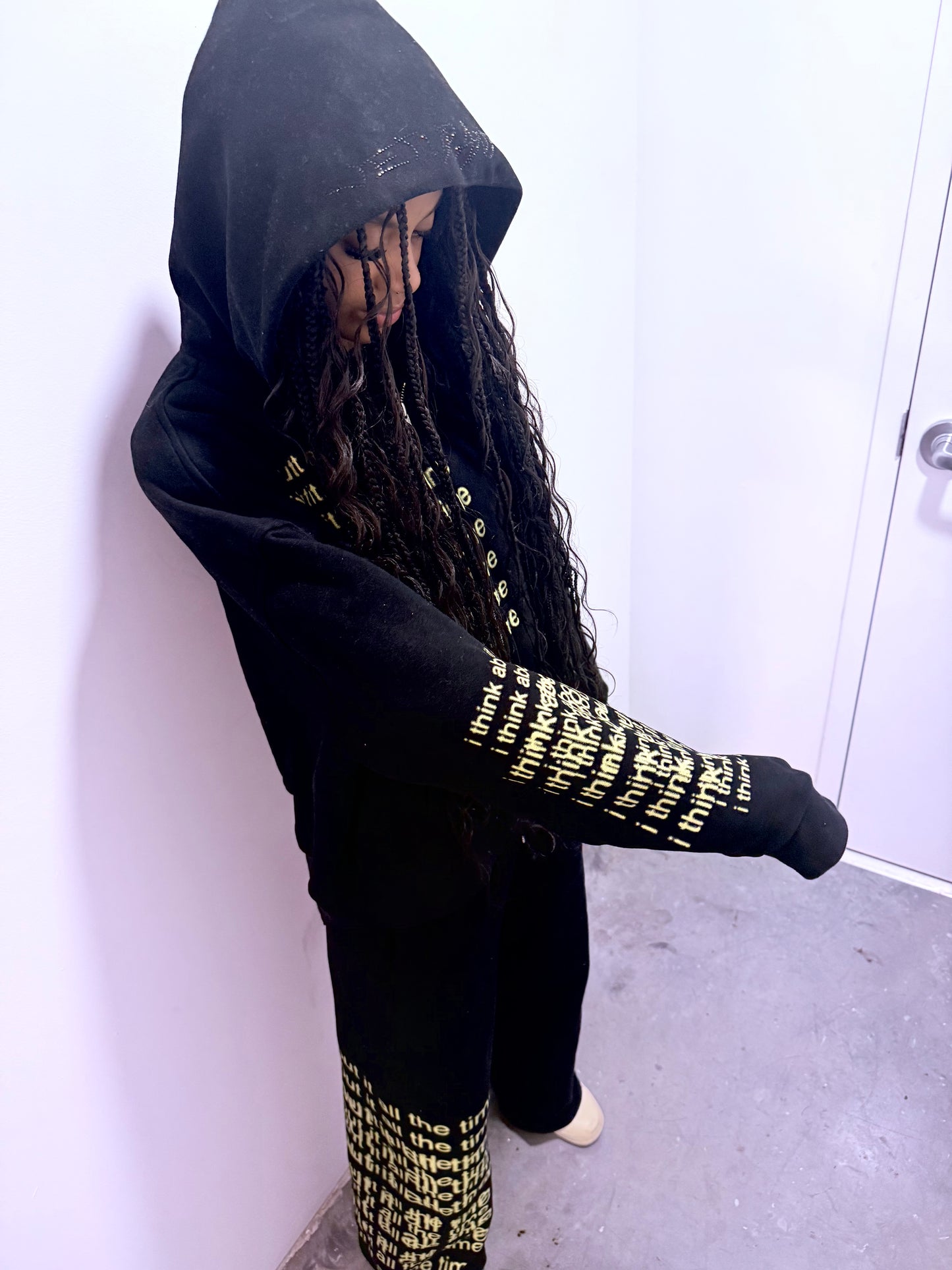 VETURANT i think sweatpants